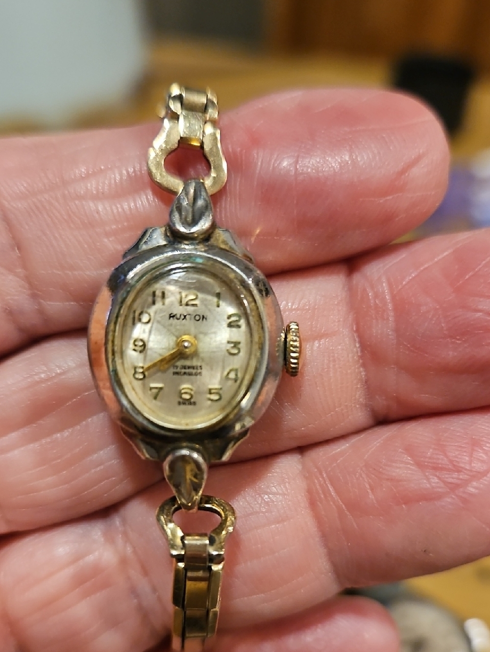 RUXTON 21 JEWEL Vintage Ladies Cocktail Watch. Swiss Made. Vintage Speidel Band